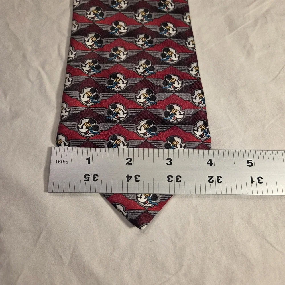 Disney Mickey Unlimited Men's Neck Tie‎ Pilot Mickey Mouse